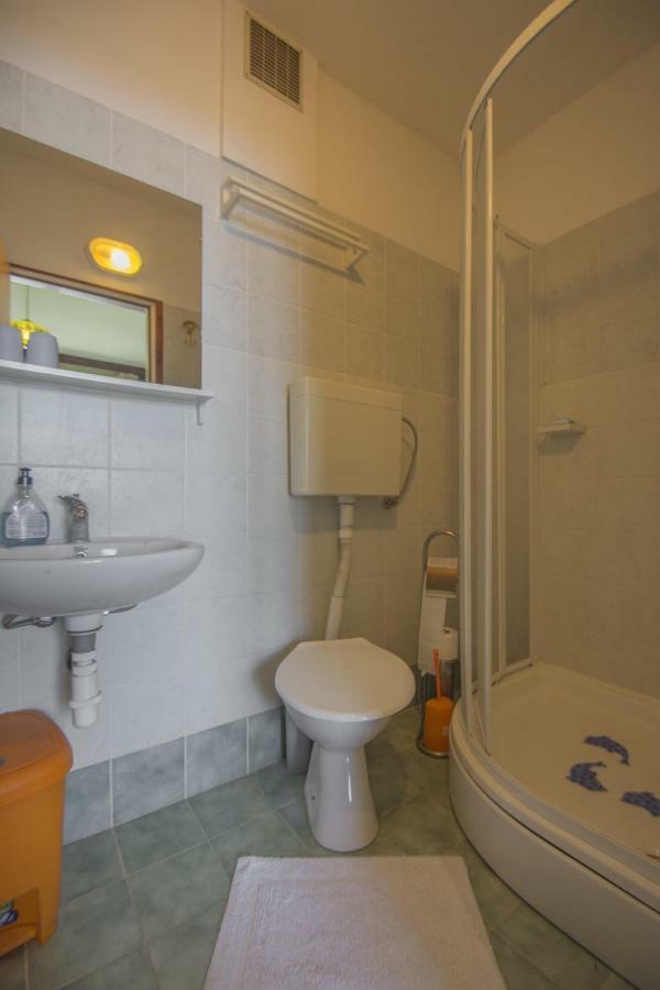 Guest House Djurdjica 드라말리 외부 사진