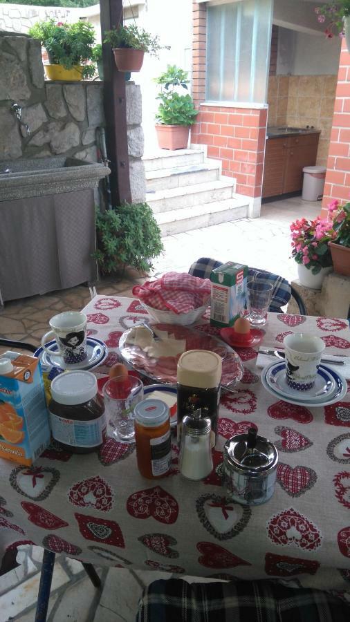 Guest House Djurdjica 드라말리 외부 사진